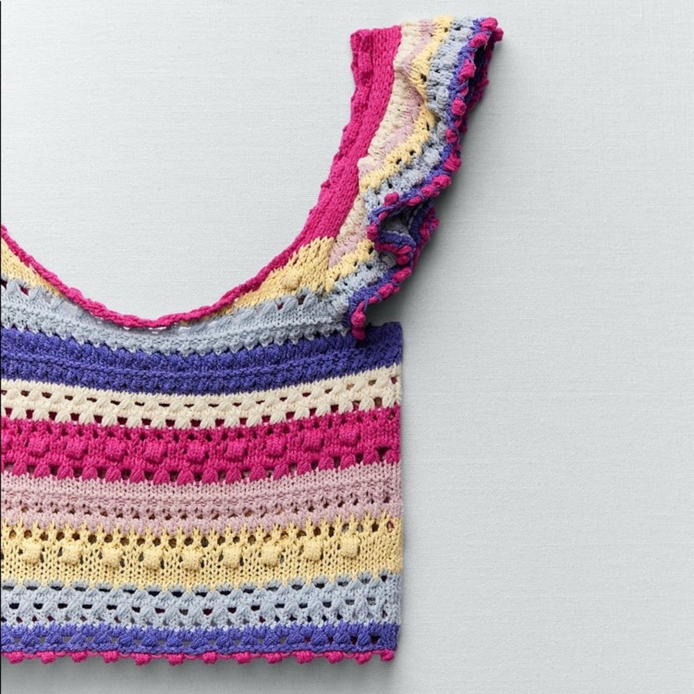 ZARA Ruffled Knit Top